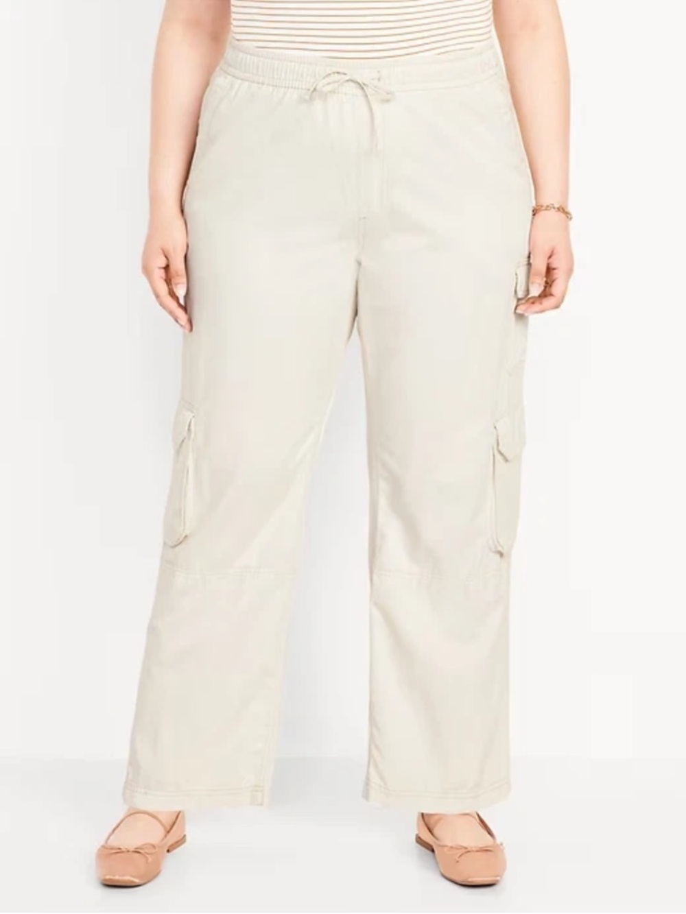 Old Navy Women's Wide Leg Cargo Pants Cream Size M